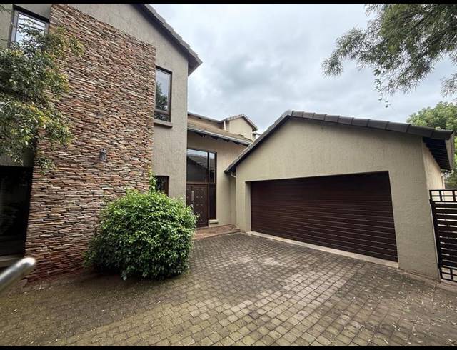 4 BEDROOM PROPERTY TO RENT IN MIDFIELD ESTATE